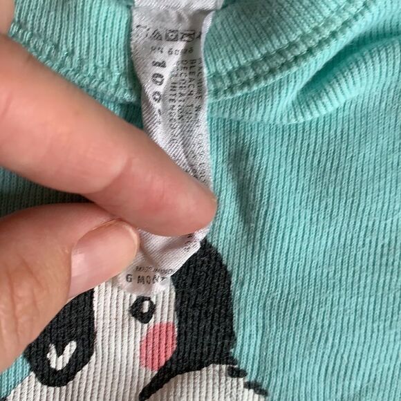 Just Hatched Penguin Onesie - Picture 3 of 4